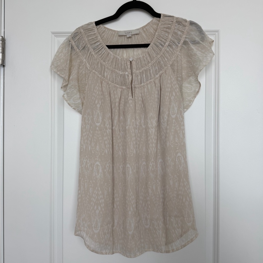 LOFT Women's Beige Flutter Sleeve Blouse
